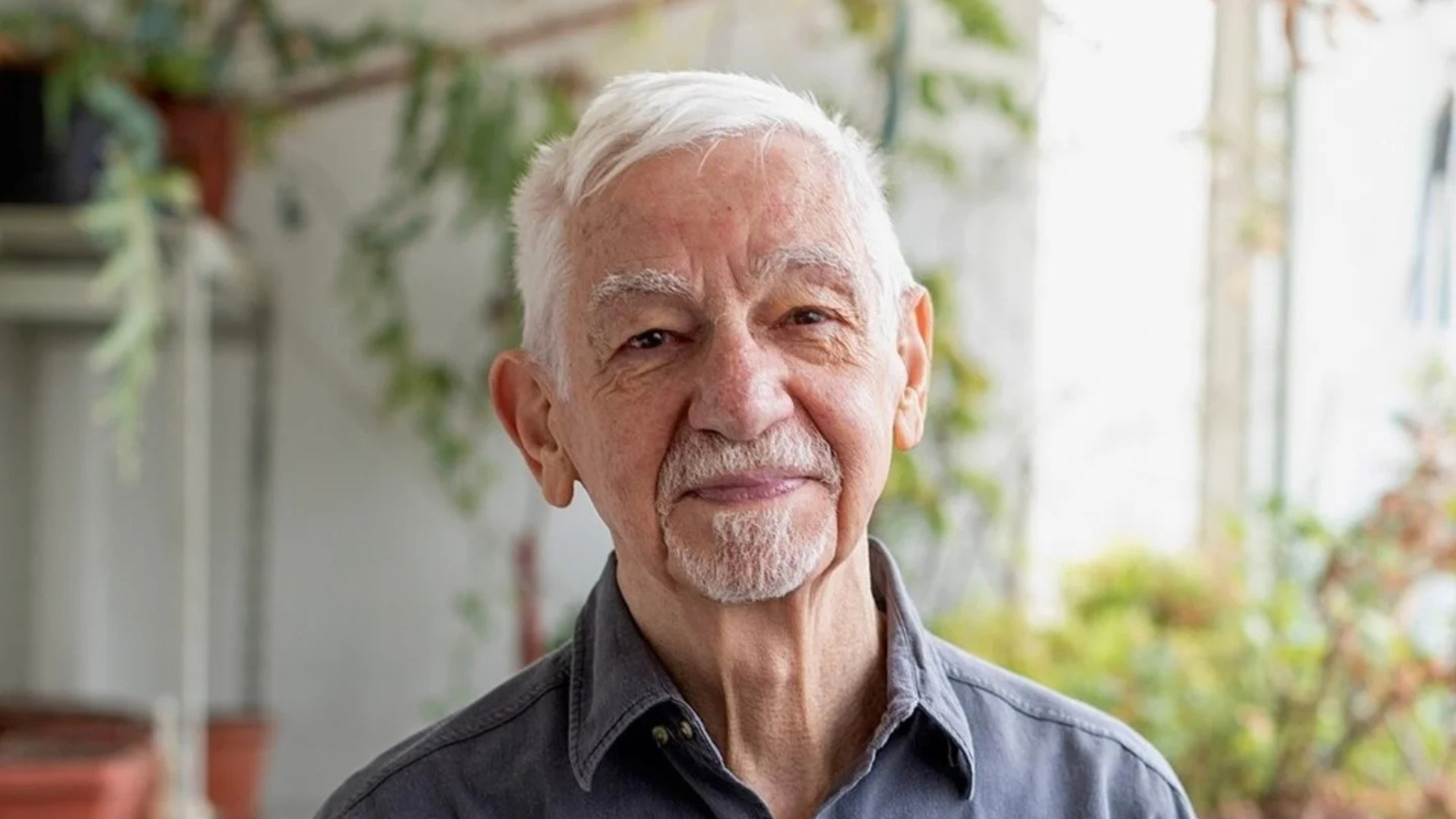 Jo&atilde;o Silv&eacute;rio Trevisan se dedica h&aacute; dez anos a escrever livros autobiogr&aacute;ficos