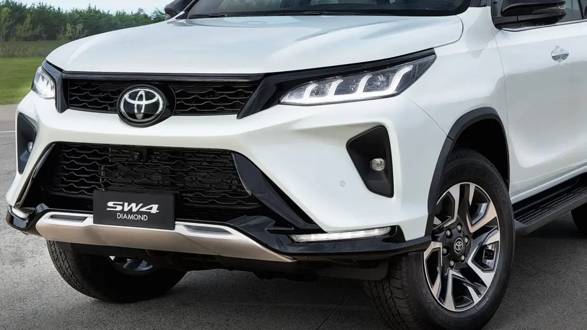 Imagem da matéria: Toyota derruba preço do SW4 para encarar rivais chineses
