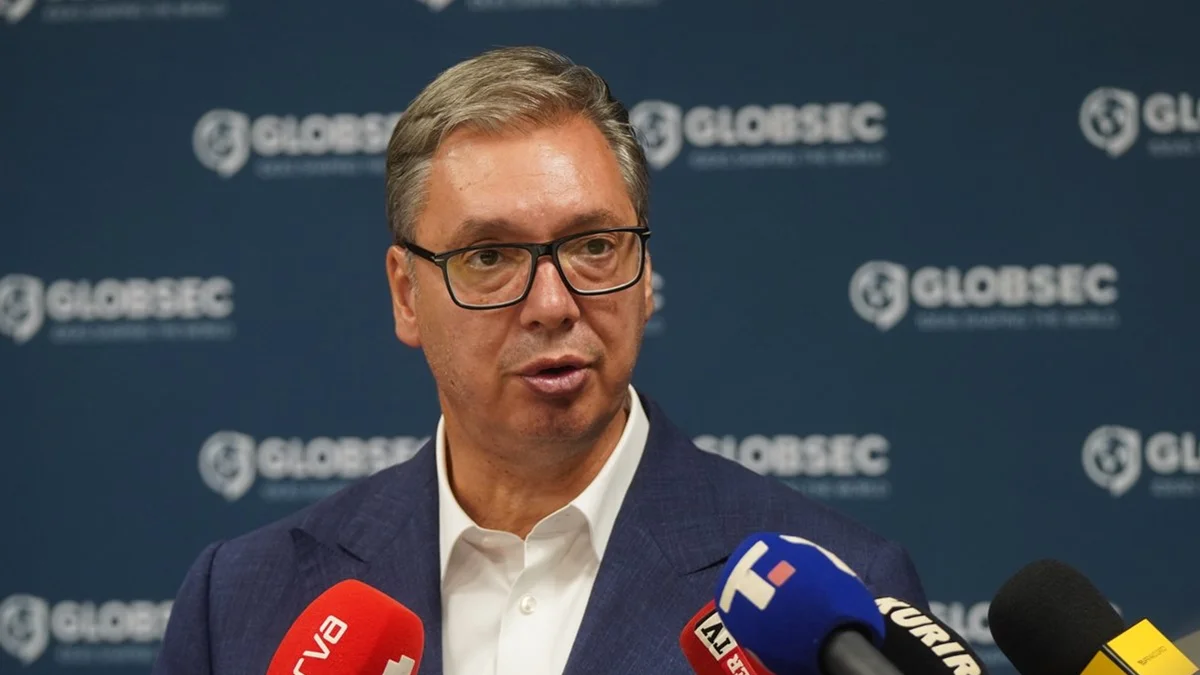 Presidente da Sérvia dissolve Parlamento e convoca eleições antecipadas