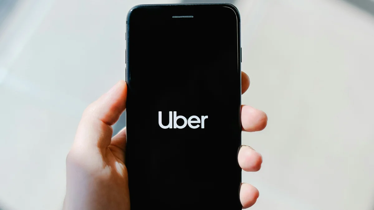 Imagem da matéria: Uber libera vídeo ao vivo para pais acompanharem viagens dos filhos