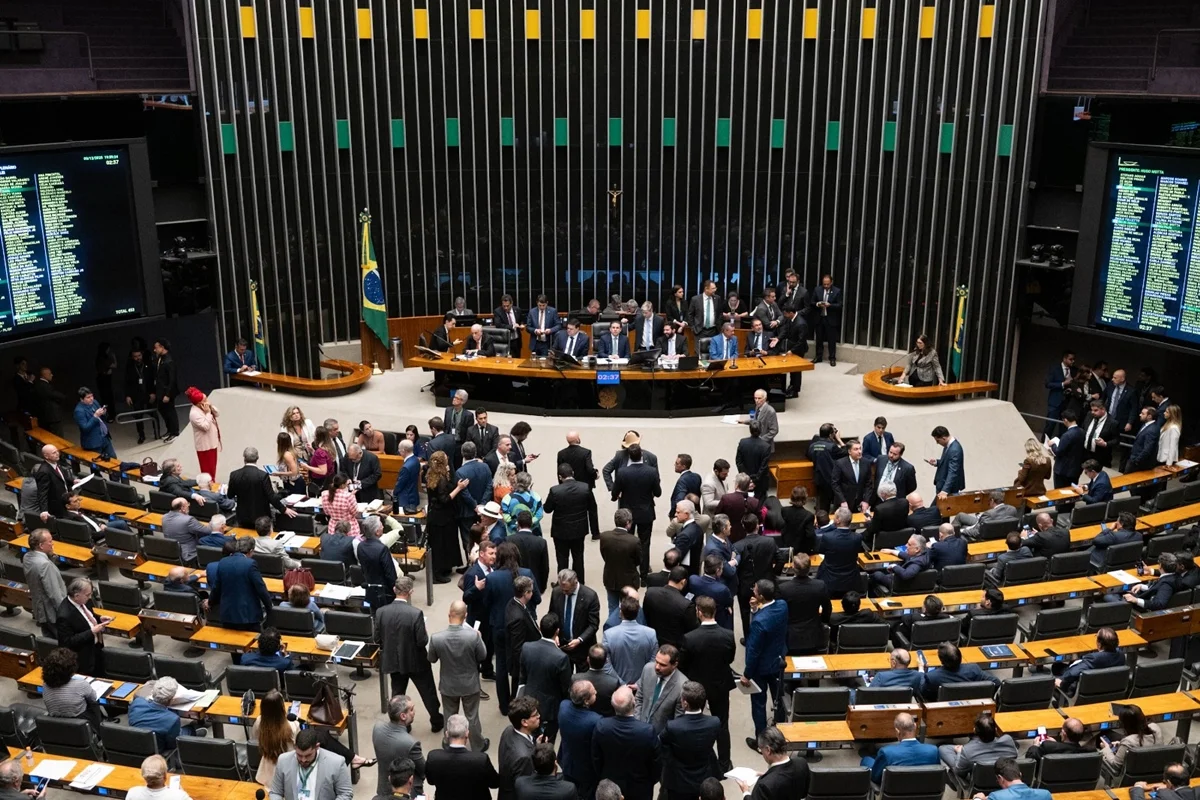 O terceiro caminho leva ao Centrão (por Paulo Markum)