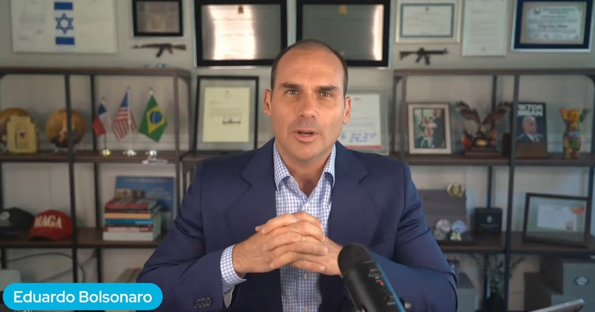 PF diz que Eduardo Bolsonaro orientou como dinheiro de 'Dark Horse' seria gerido nos EUA