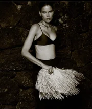 Sucesso no exterior, top model Raica Oliveira desfila no Metrópoles Catwalk
