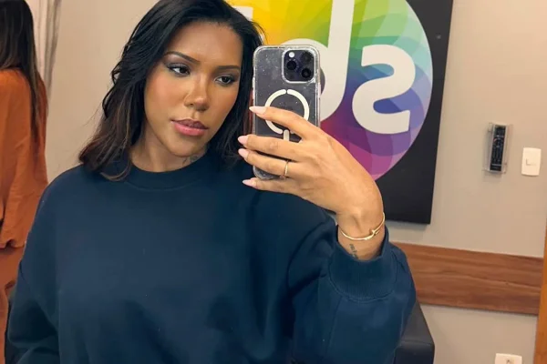 Carol Lekker vai para Record após deixar SBT por insatisfação com salário - destaque galeria