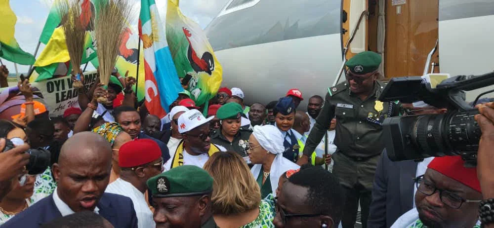PHOTOS: Soludo, wife receive Oluremi Tinubu at Anambra airport