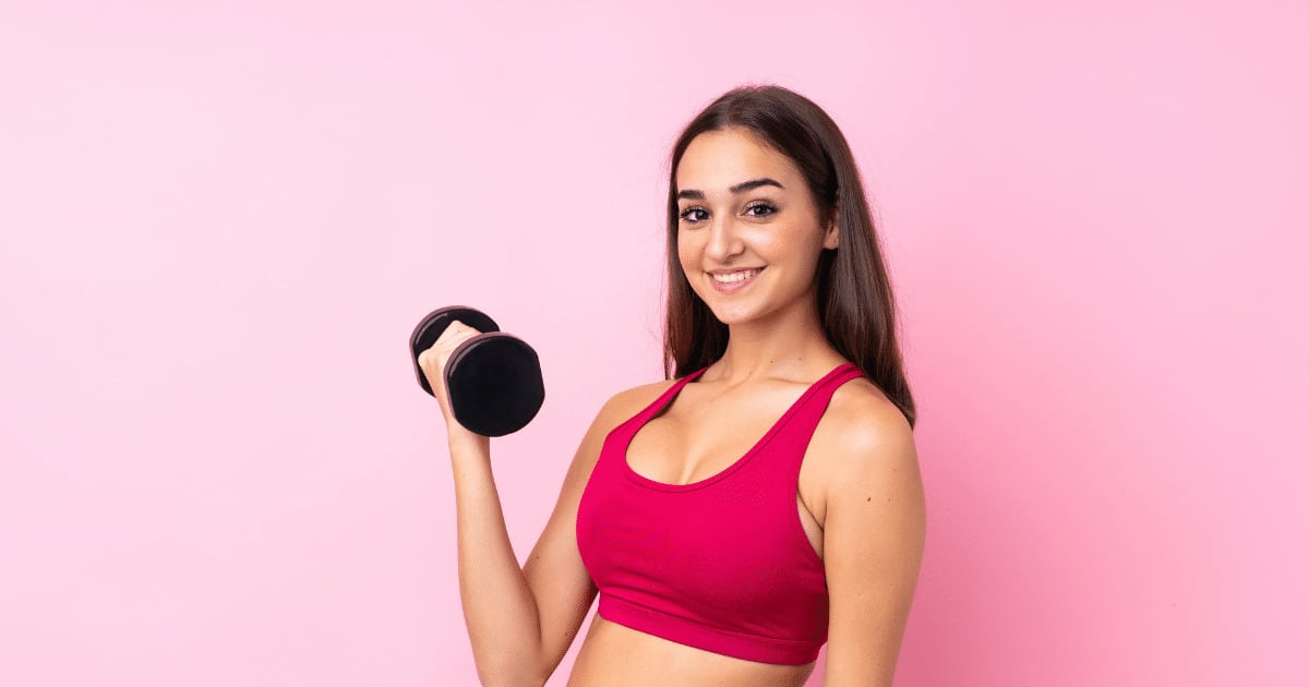 Por que um lado do corpo parece mais forte que o outro durante o treino? Entenda as causas