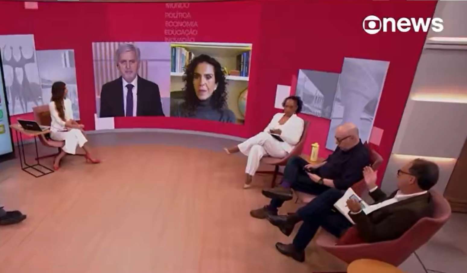 Malu Gaspar e Octavio Guedes discutirem brevemente