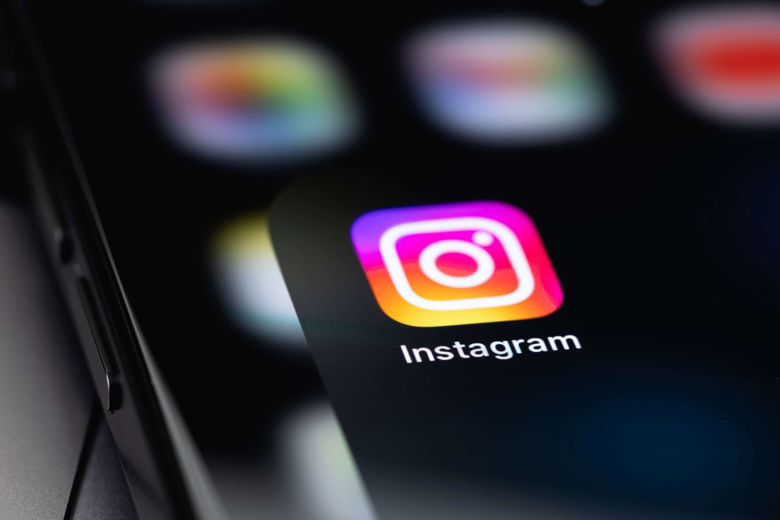 Instagram permite adicionar fotos marcadas ao perfil