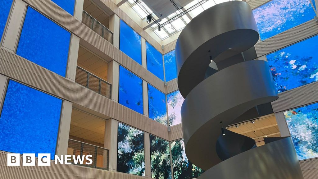 A Culture House abre com uma biblioteca e um espaço de artes